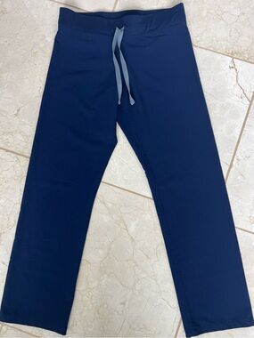 FIGS Women Navy Blue Straight Leg Mid Rise Scrub Pants Size XXS Petite